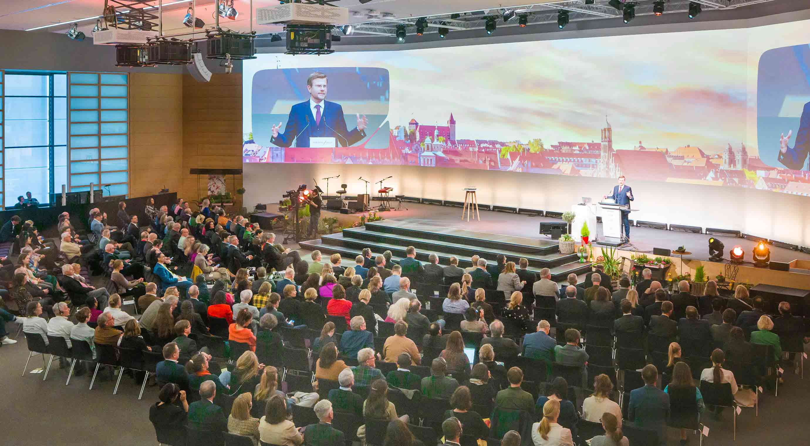 Picture of the opening ceremony of BIOFACH with Marcus König at the podium